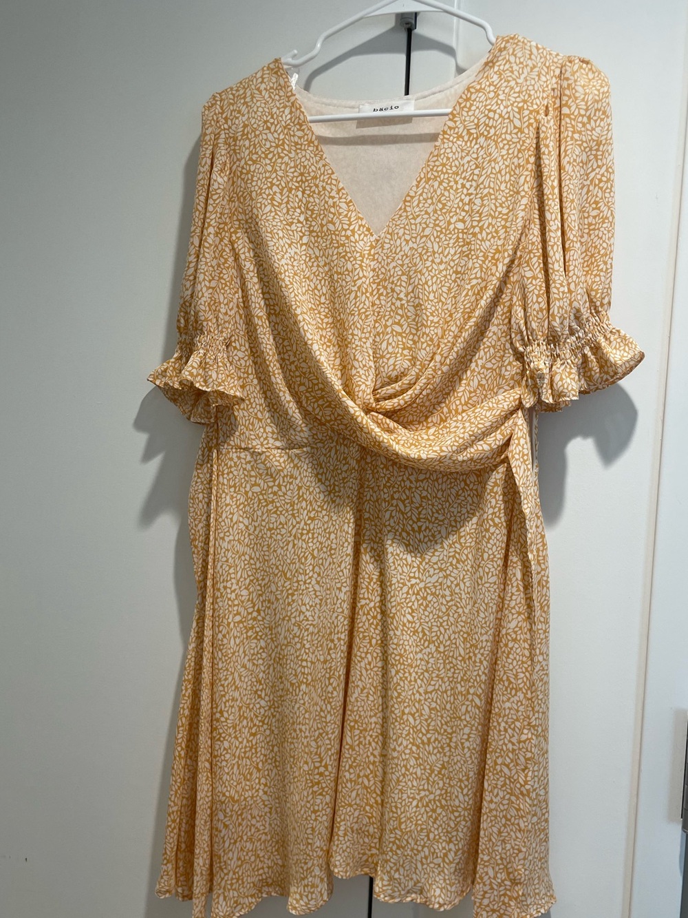 Lightweight Yellow Floral Wrap Dress with Puff Sleeves and Tie Waist